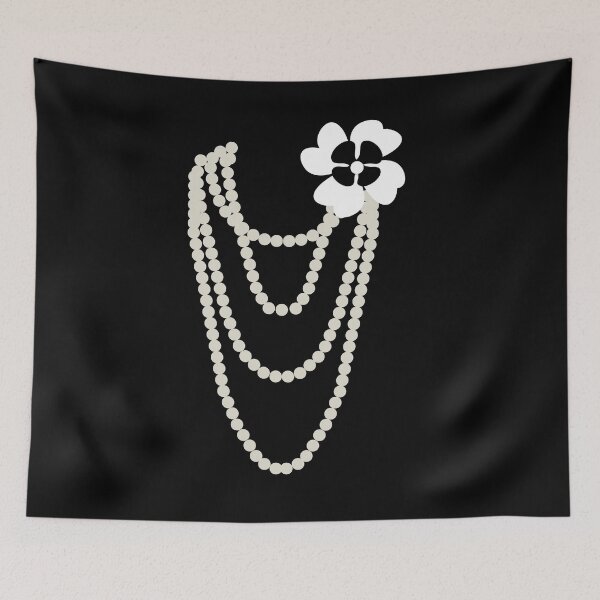 Aperçu de l'œuvre La petite robe noire avec collier de perles et conception de corsage créée et vendue par sinceanna.
