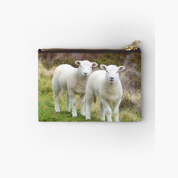 Aperçu de l'œuvre Twin lambs créée et vendue par Marju Rose.