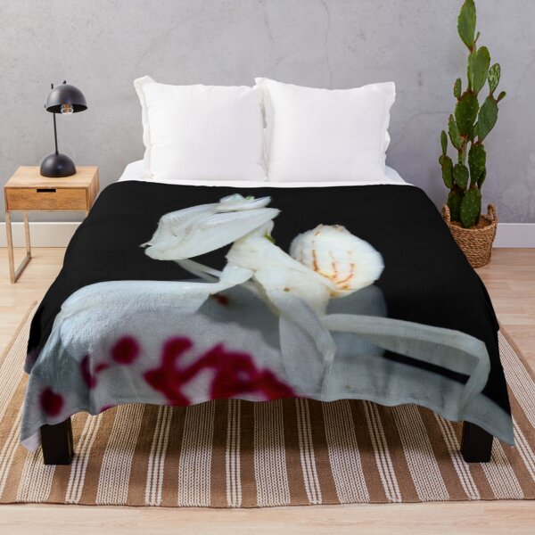 Item preview, white praying mantis designed and sold by BellsPainting.