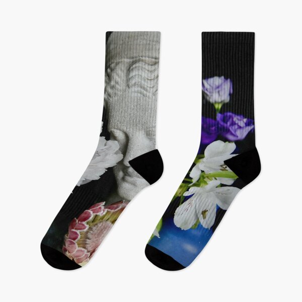 Artikelvorschau, Artemis und florale Hommagen entworfen und verkauft von keithmilligan.