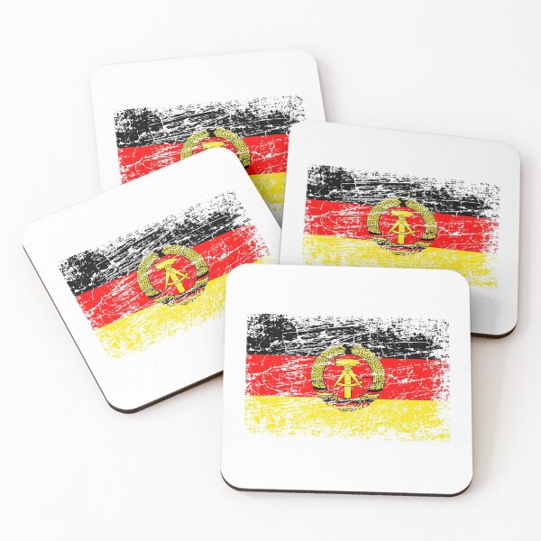 Artikelvorschau, DDR Ostdeutschland Fahne Flagge used-look entworfen und verkauft von GeogDesigns.