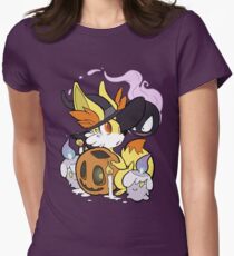 A Ghastly Conjuring Women's Fitted T-Shirt