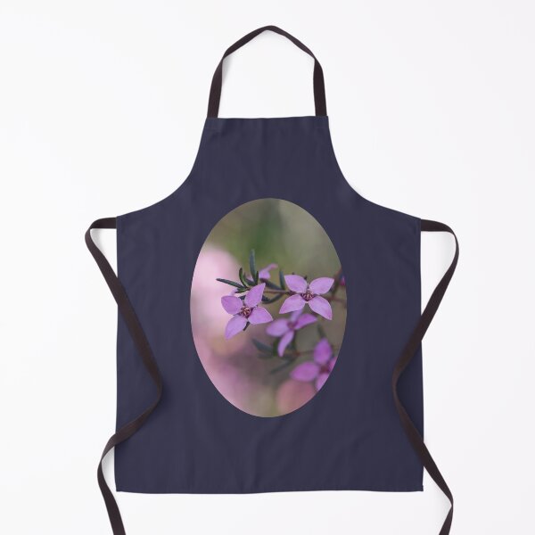 Aperçu de l'œuvre Australian Native Showy Boronia Blossoms créée et vendue par Cloudlingpics.