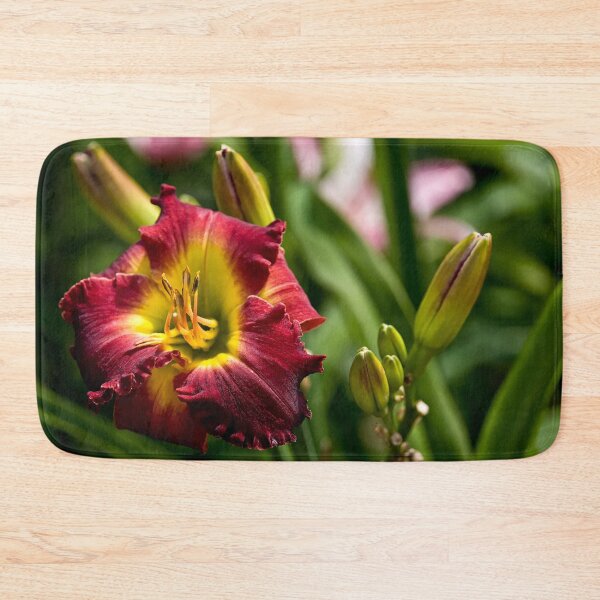 Item preview, "Dragon King" Daylily designed and sold by Michael Cummings.
