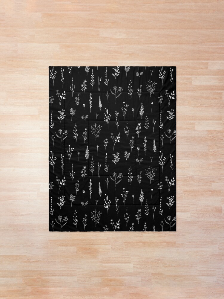 Alternate view of Black wildflowers Comforter