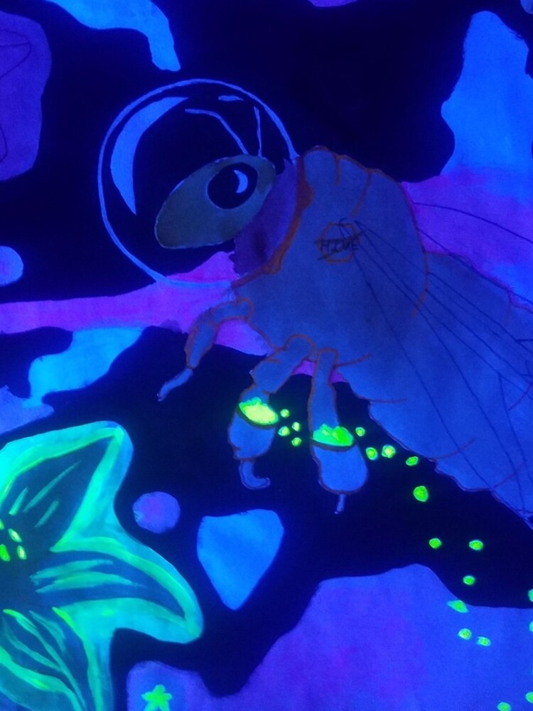 "Space bee blacklight" iPhone Case for Sale by MeisterAlice Redbubble