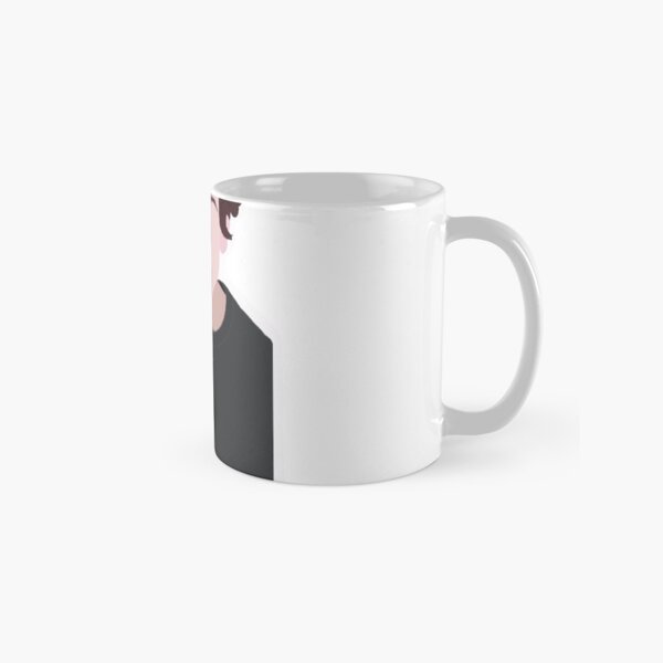 Aidan Gallagher Taza clásica