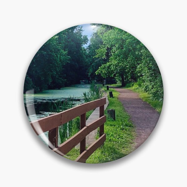 New Hope Stroll Pin