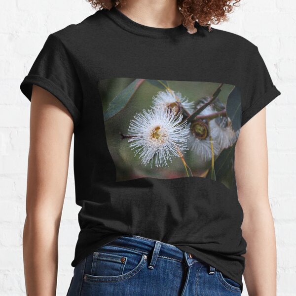Gum Tree Flower by South Australian artist Avril Thomas Classic T-Shirt