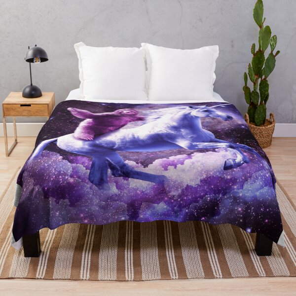 Vista previa del artículo con la obra «Espacio Sloth Riding On Unicorn», diseñado y vendido por SkylerJHill.