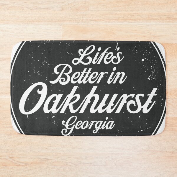 Artikelvorschau, "Das Leben ist besser in Oakhurst Georgia" Dunkelgraue T-Shirt-Grafik entworfen und verkauft von NeatlineFX.