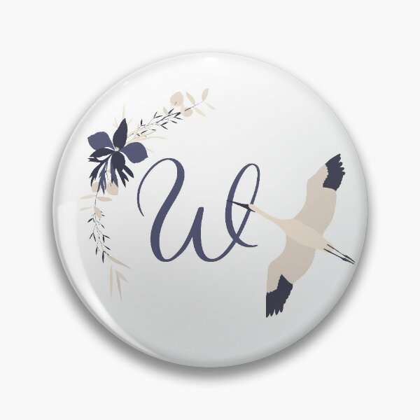 Fleur Initial W Pin