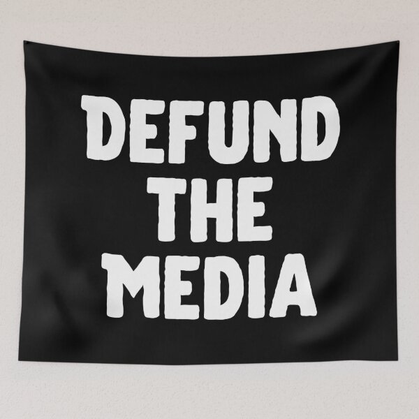 Aperçu de l'œuvre Defund the Media créée et vendue par KarolinaPaz.