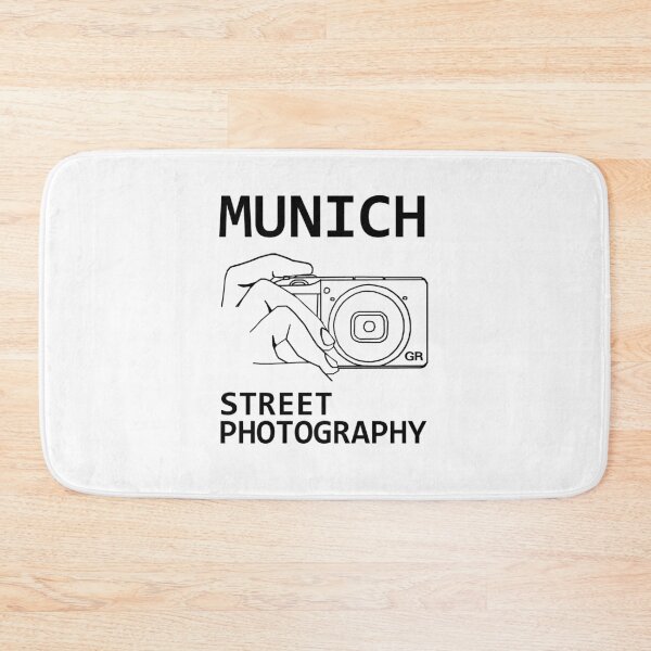 Artikelvorschau, Straßenfotografie mit Ricoh GR3 entworfen und verkauft von arthatbeat.
