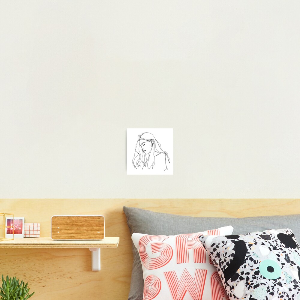 Eine Linie Kunst Madchen Frauen Sad Line Drawing Continuous Line Fotodruck Von Oneline4life Redbubble
