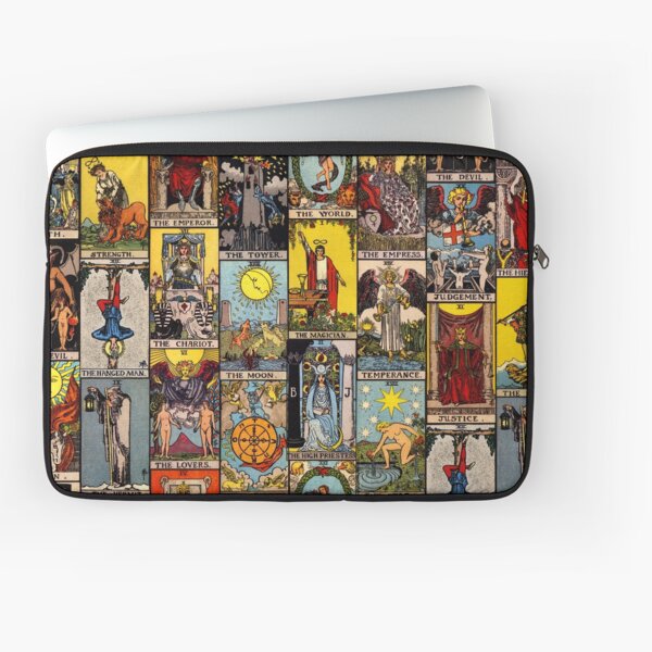 Vista previa del artículo con la obra «Los Arcanos Mayores del Tarot», diseñado y vendido por wildtribe.