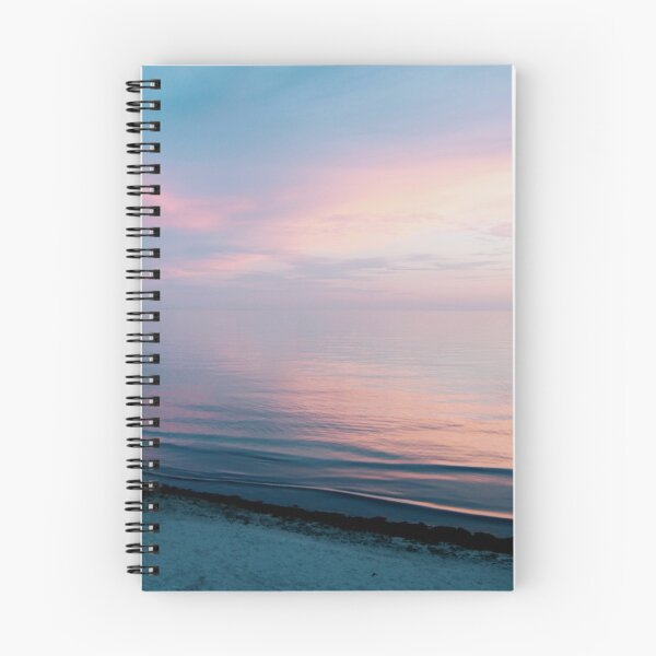 Aperçu de l'œuvre Coucher de soleil rose et mer créée et vendue par rivulette.