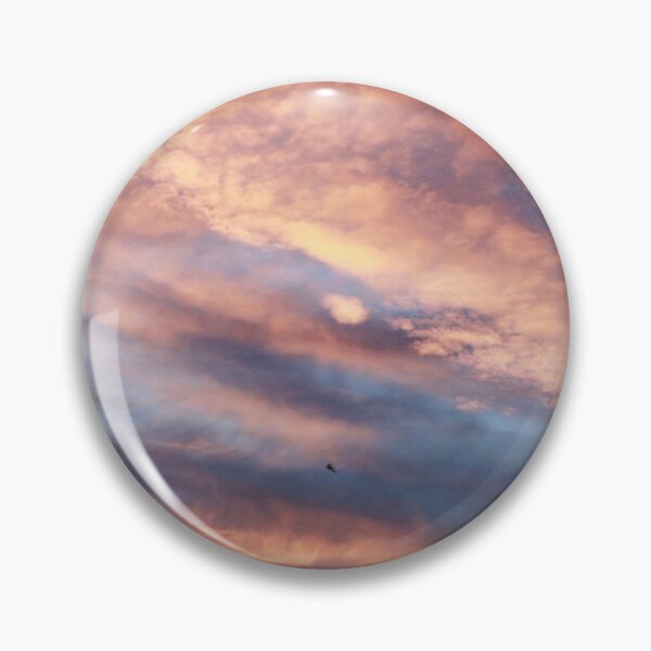 Artikelvorschau, Bunter Sonnenuntergangshimmel und herrliche Wolken entworfen und verkauft von rivulette.