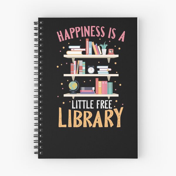 Aperçu de l'œuvre Le bonheur est un petit t-shirt de lecture de rat de bibliothèque gratuit créée et vendue par XASTY.