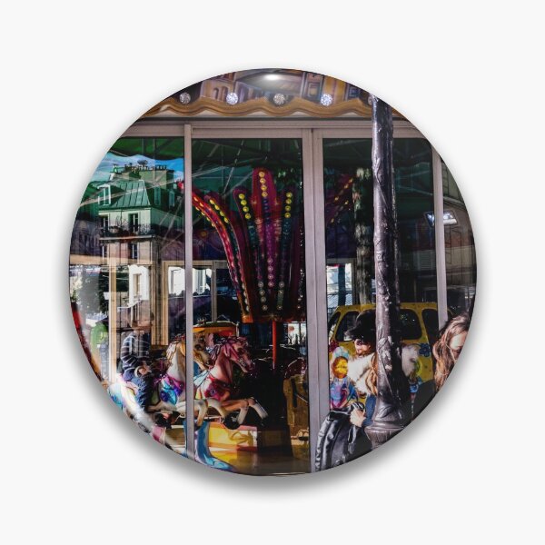Aperçu de l'œuvre Paris France - Montmartre - Carrousel des Abbesses créée et vendue par missioncreek.