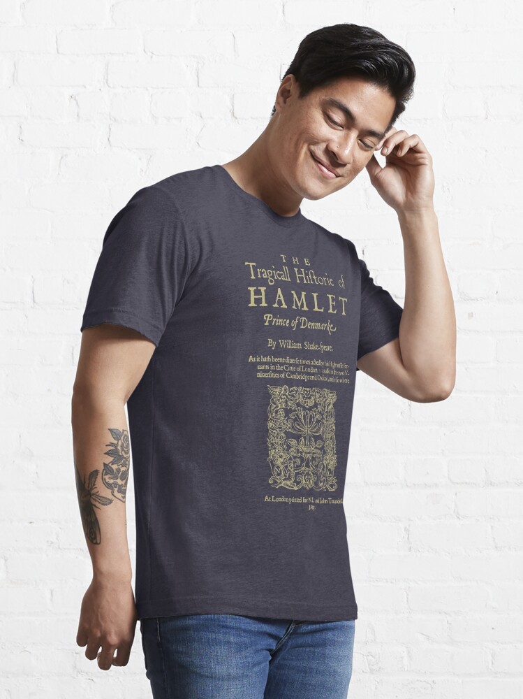 Vista alternativa de Camiseta esencial Shakespeare, Hamlet. Versión de ropa oscura