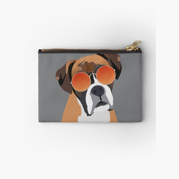 Artikelvorschau, Boxerhund trägt Sunburst-Sonnenbrille entworfen und verkauft von KCPetPortraits.