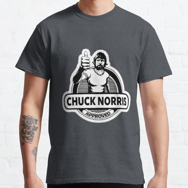 chuck norris approuvé T-shirt classique