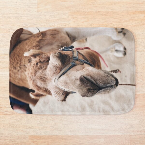Camel in the desert Bath Mat