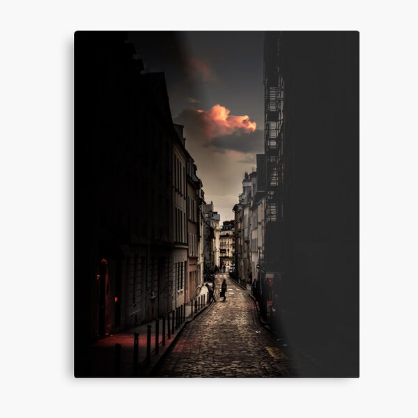 Red cloud in Paris (France) Metal Print