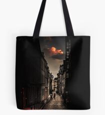 Red cloud in Paris (France) Tote Bag