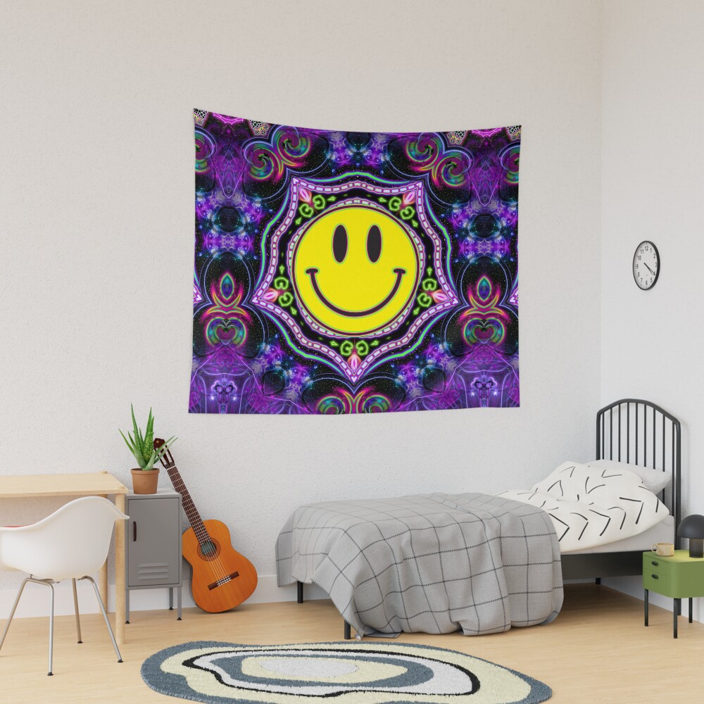 Trippy psychedelic acid face smiley face lsd fractal art