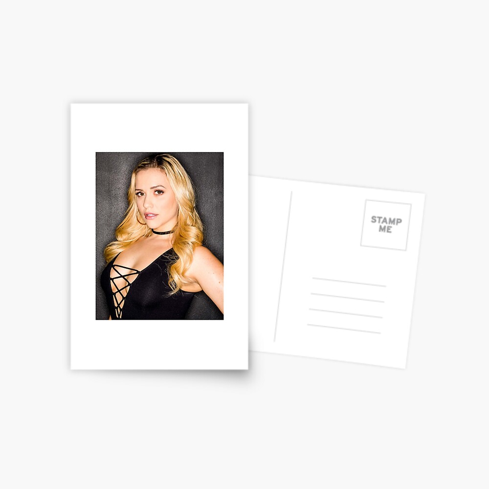 Mia malkova card