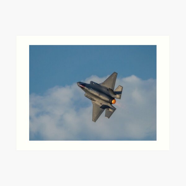 Lockheed Martin F-35 Lightning II Art Print