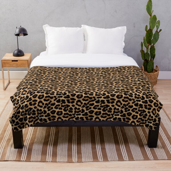Artikelvorschau, Leopard Print Fur Hide Spots Pattern entworfen und verkauft von RootSquare.
