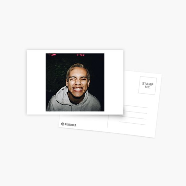 Cartes Postales Sur Le Theme Sourire Redbubble