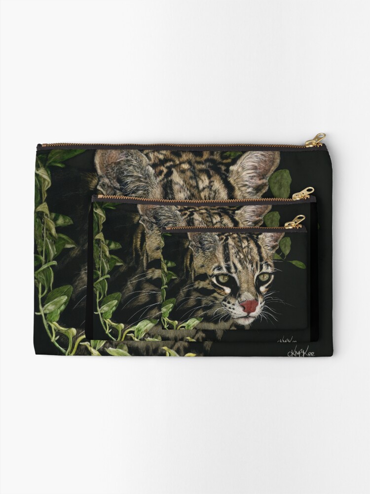 Alternate view of A Hunter's Focus Zipper Pouch