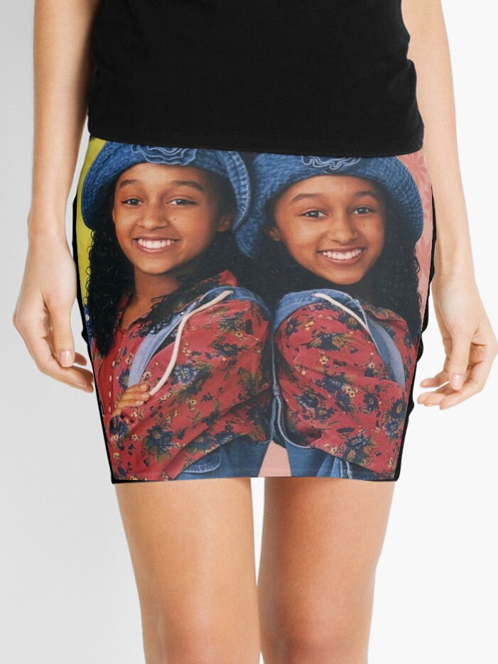 mini skirt 90s