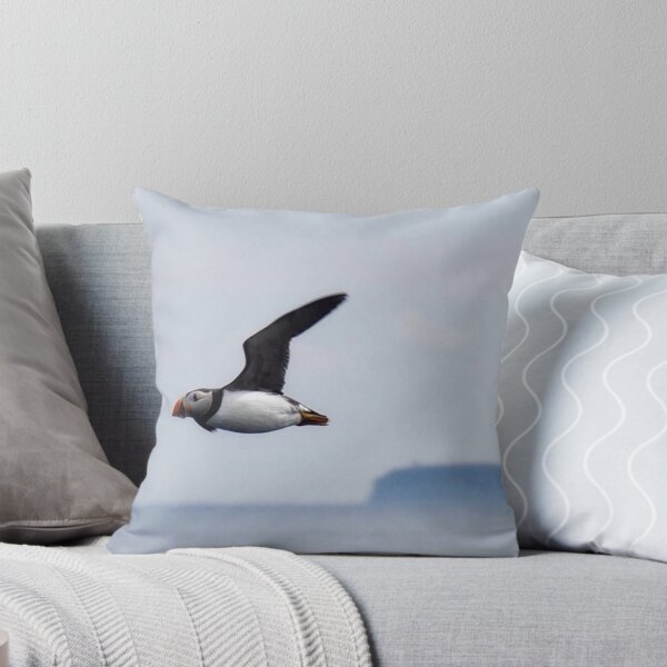 Item preview, Puffin in flight designed and sold by Alan Mackinnon.