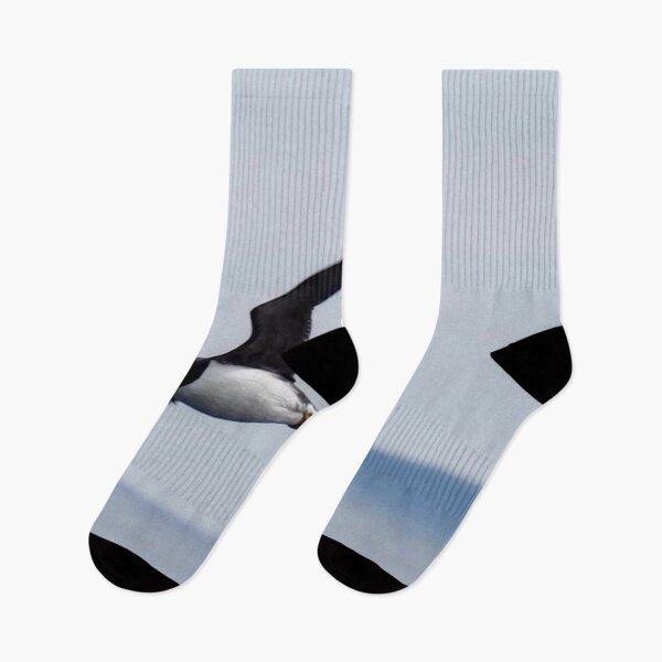 Item preview, Puffin in flight designed and sold by Alan Mackinnon.