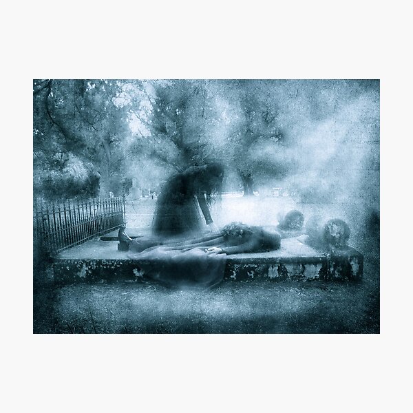 Muerta Photographic Print