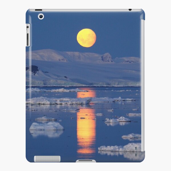 Antarctic Moonrise iPad Snap Case