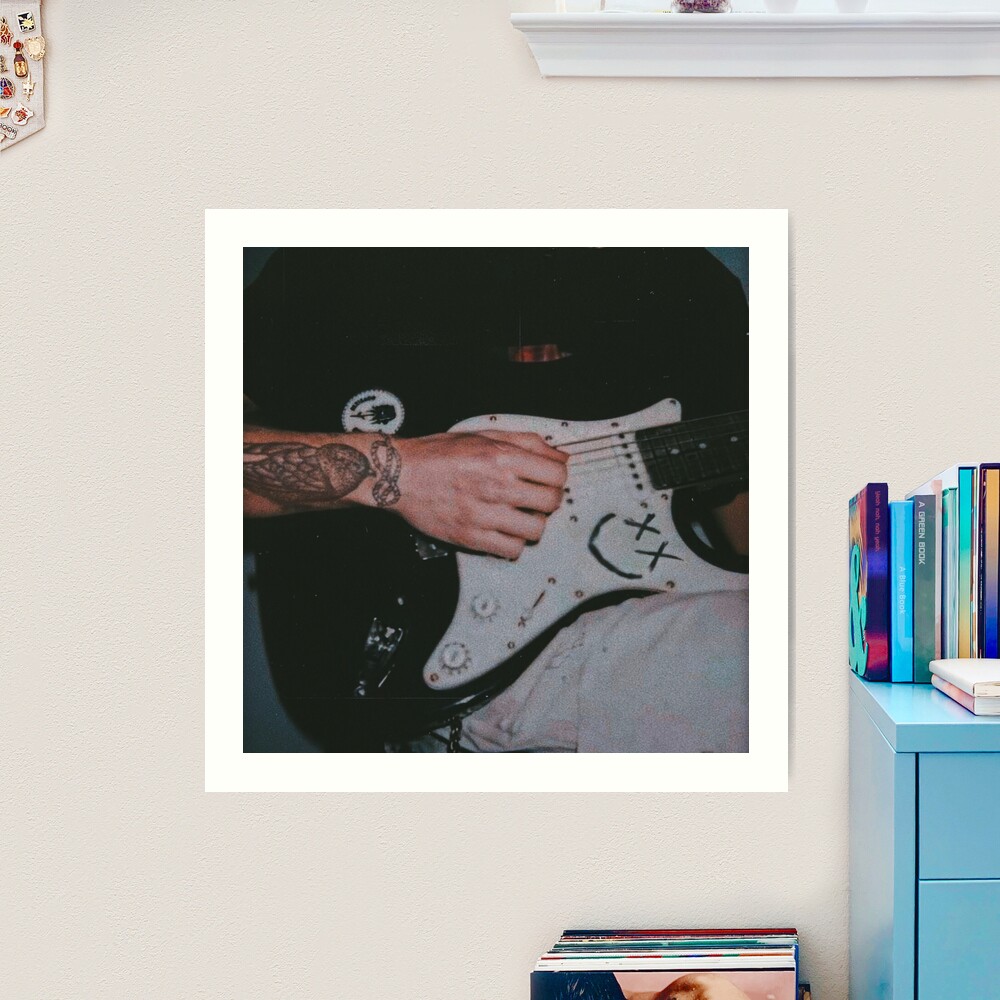 Louis Tomlinson Aesthetic Prints: Vintage-inspired Wall Decor 