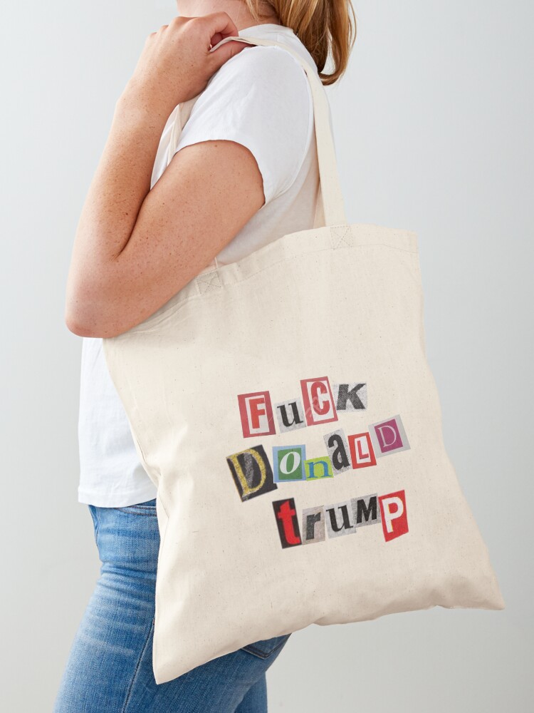 AWW TOTE BLACK magazine-