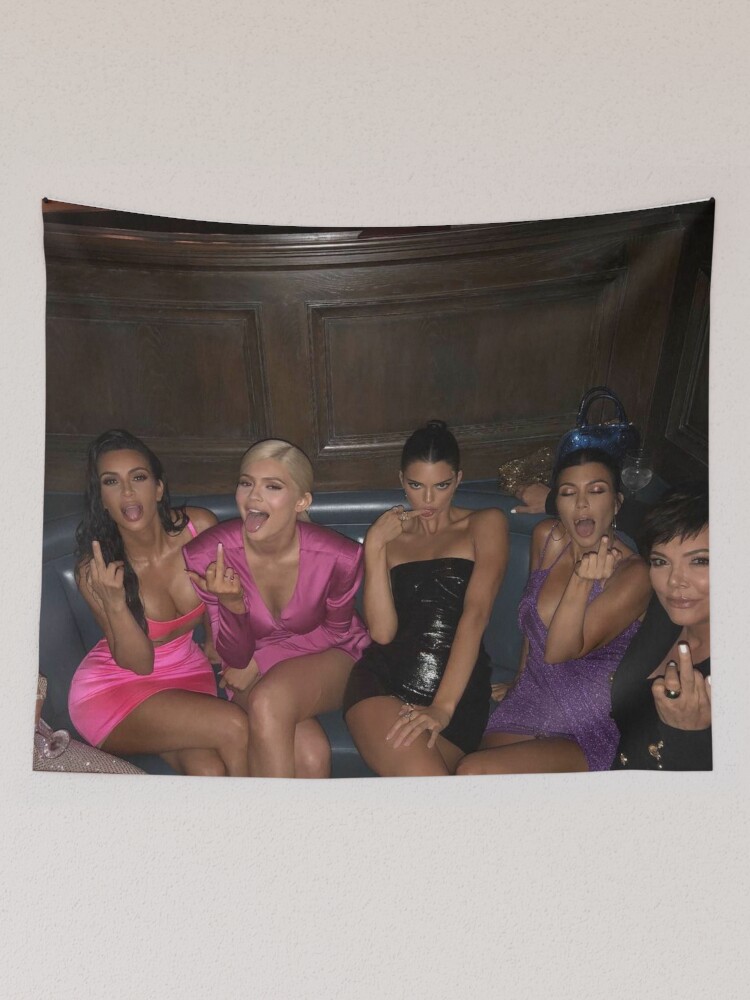 Kardashian middle finger tapestry hot sale