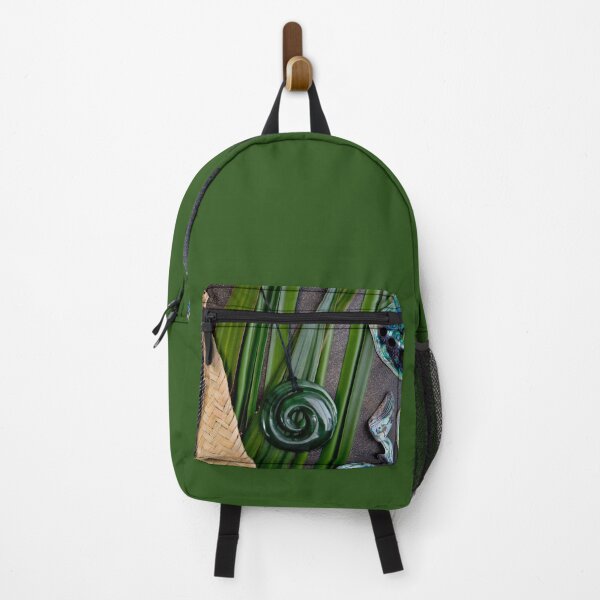 Vista previa del artículo con la obra «Tema de cultura maorí de Nueva Zelanda - Pounamu Koru», diseñado y vendido por Nicolette Neish.