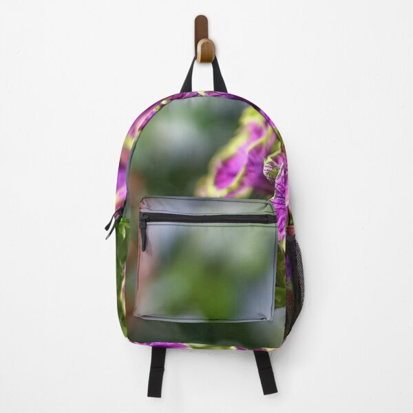 Item preview, focus garden flowers designed and sold by ricobarinas.