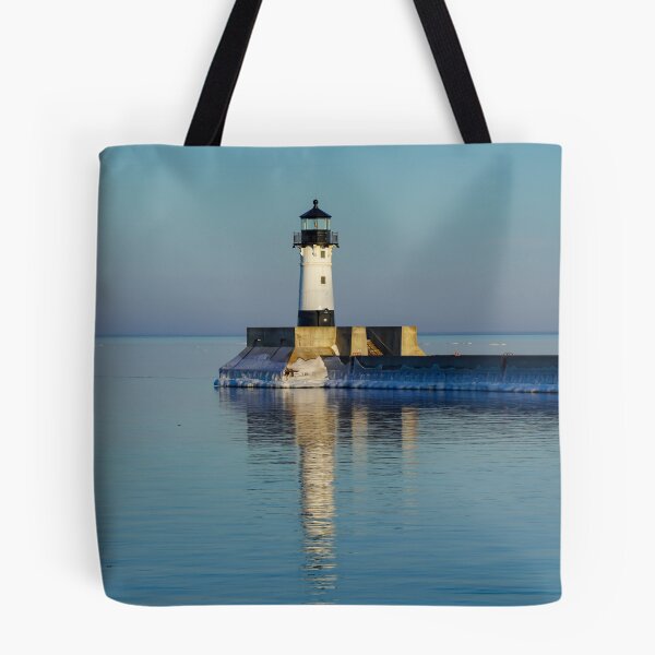 Artikelvorschau, Duluth Harbour North Breakwater Lighthouse Tageslicht entworfen und verkauft von Susan Rydberg.
