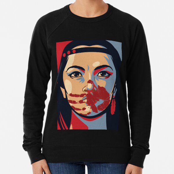 Artikel-Vorschau von MMIW Awareness Native American Woman Artwork für die vermissten und ermordeten indigenen Frauen Version 2, designt und verkauft von RKasper.