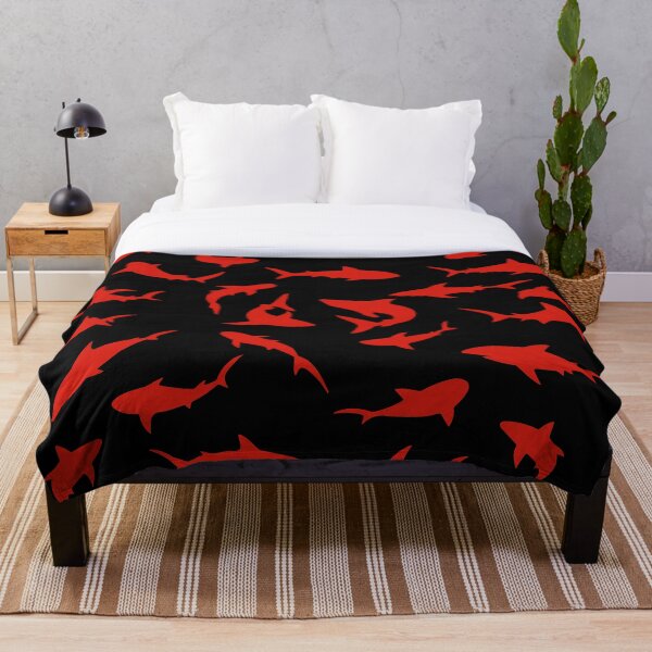 I love sharks the ocean king Throw Blanket