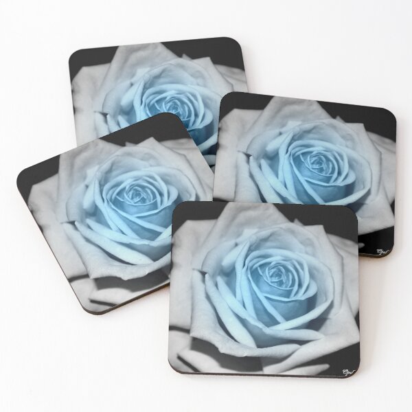 Aperçu de l'œuvre ROSE BLEUE créée et vendue par Opalbluerose.